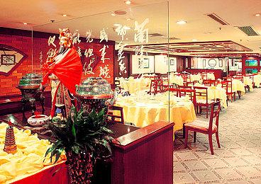 单人开发 免费求生游戏《生存之日》提供下载